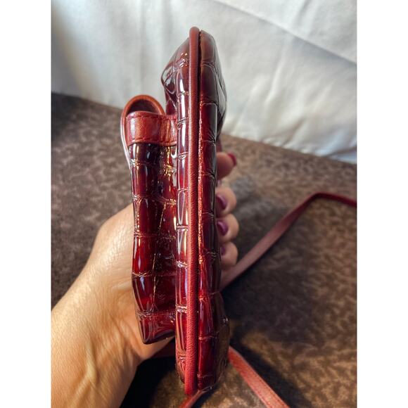 Brighton patent leather croc pattern embossed wallet /crossbody. - Picture 8 of 8